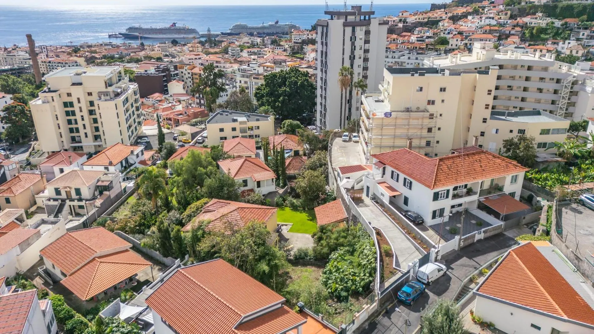 Holiday home Betty'S Villa By Alma Holiday Rentals Funchal  Portugal